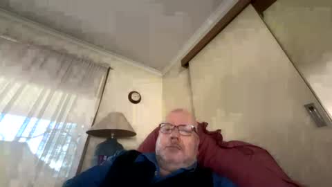 careroz online show from July 31, 2:33 am