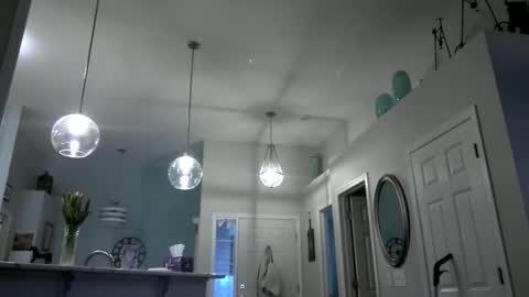 Caressluving online show from April 4, 11:24 pm