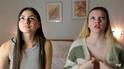 caressyourself online show from January 9, 2:18 pm