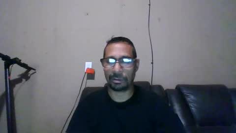 Adams huge online show from December 17, 4:29 am