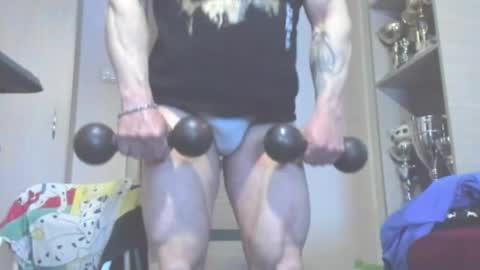 Laz online show from April 18, 7:40 pm