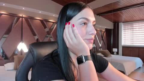 Snapshot of carina_rossi chatting on October 22, 1:00 pm Carina online show from October 22, 1:00 pm