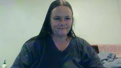 Snapshot of carinabro10 chatting on November 1, 9:44 am carinabro10 online show from November 1, 9:44 am