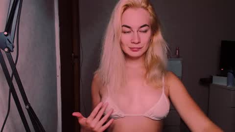 Carin online show from October 2, 6:15 pm