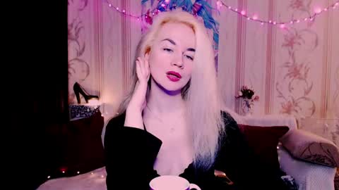 Carin online show from April 24, 4:59 am