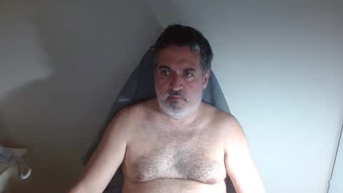 carinhosojpa online show from April 24, 3:09 am