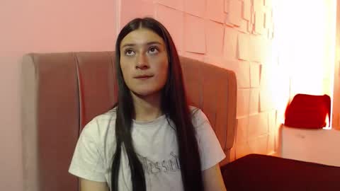 Carito online show from December 2, 3:34 am