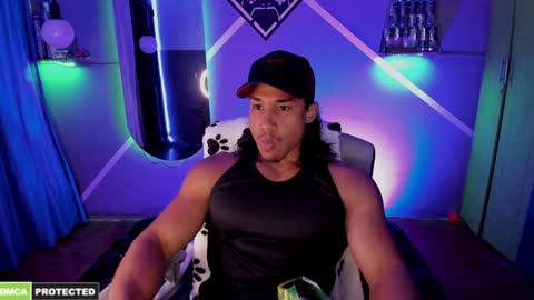 Carl online show from December 3, 4:03 am