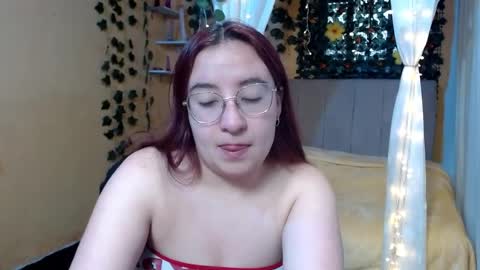 carla_999 online show from April 7, 1:22 pm