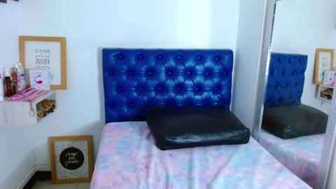 Carla online show from January 18, 5:48 pm