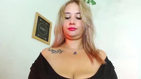 Carla online show from September 12, 11:43 am