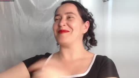 Snapshot of carla_naugthy_ chatting on June 24, 12:31 am Carla naugthy online show from June 24, 12:31 am