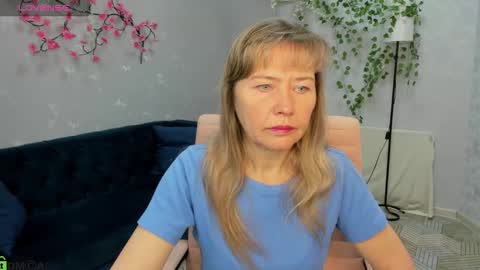 Snapshot of carla_vogue chatting on November 29, 2:58 am Carla Vogue online show from November 29, 2:58 am