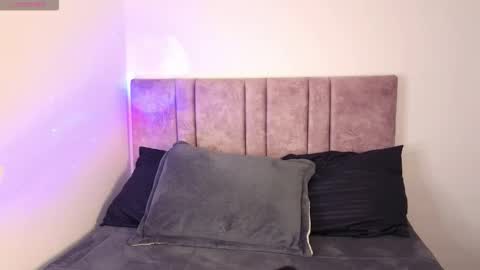 Snapshot of carlajaeger chatting on December 20, 7:48 am carla online show from December 20, 7:48 am