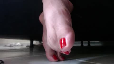 carlajames_1 online show from December 28, 7:11 pm