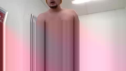 Snapshot of carlcarl1994 chatting on January 24, 8:34 am KarlKarl online show from January 24, 8:34 am