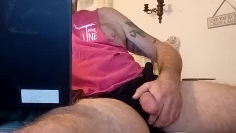 Snapshot of carldhammers chatting on December 4, 8:01 am carldhammers online show from December 4, 8:01 am