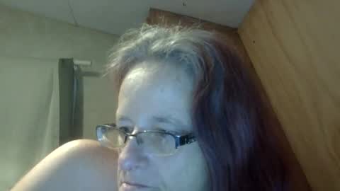carleeswoman08 online show from May 8, 11:26 am