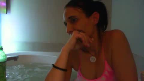 Snapshot of carleyquinn42183 chatting on January 8, 6:31 am Carley online show from January 8, 6:31 am