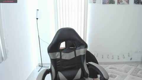 carlin1511 online show from April 21, 8:23 pm