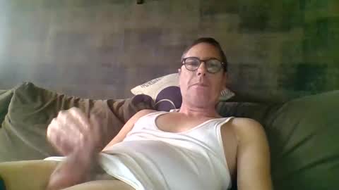 Snapshot of carlonebraska112233 chatting on April 22, 4:19 pm carlonebraska112233 online show from April 22, 4:19 pm