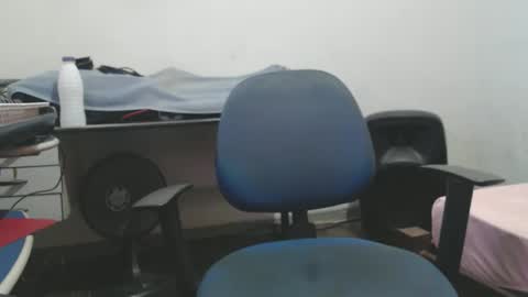 carlos online show from April 10, 8:57 pm