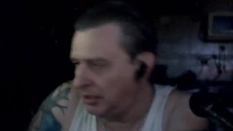 carlos712009 online show from April 7, 4:35 am