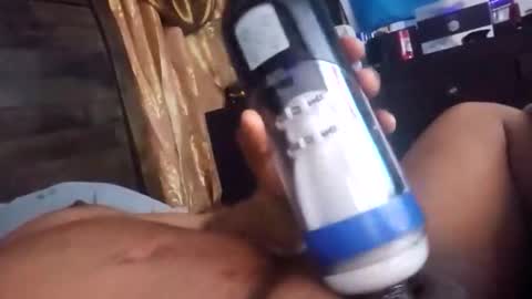 Snapshot of carlos91342 chatting on February 23, 10:56 am Carlos online show from February 23, 10:56 am