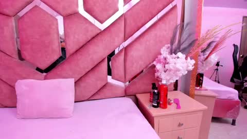 Snapshot of carlosanddayana chatting on August 2, 6:56 am carlos y dayana online show from August 2, 6:56 am