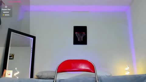 Snapshot of carloshero69 chatting on June 22, 6:38 pm carloshero69 online show from June 22, 6:38 pm