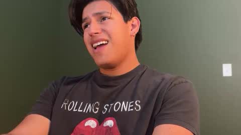 carlos online show from October 16, 4:30 pm