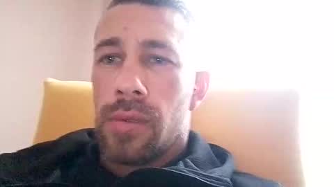 Snapshot of carlosrm440882 chatting on February 18, 3:08 pm carlosrm440882 online show from February 18, 3:08 pm