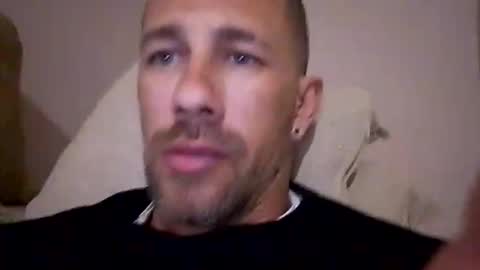 Snapshot of carlosrm440882 chatting on March 13, 7:09 pm carlosrm440882 online show from March 13, 7:09 pm