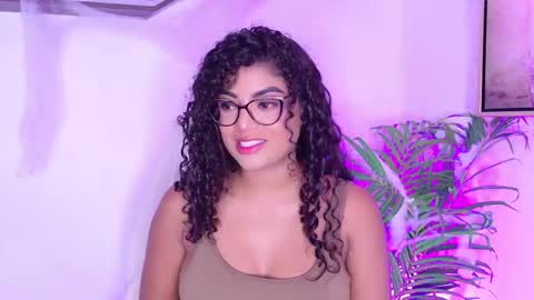 Carly Monroe  online show from October 30, 10:10 pm