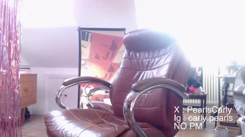 Carly Pearls online show from March 19, 6:50 am