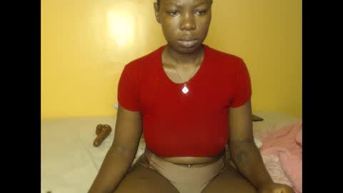 Snapshot of carlyscoop chatting on March 30, 10:05 am carlyscoop online show from March 30, 10:05 am