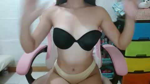 carmela18x online show from September 9, 10:04 am