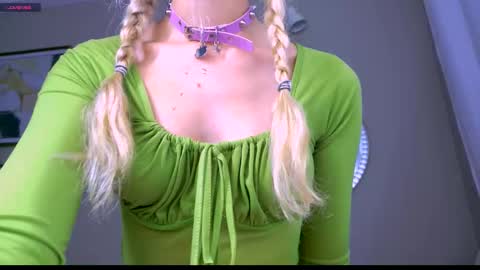 carmen__crybaby online show from September 15, 2:00 am