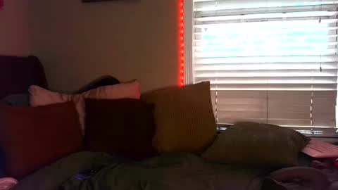 Snapshot of carmen_savage chatting on September 12, 6:19 pm Carmen Savage online show from September 12, 6:19 pm