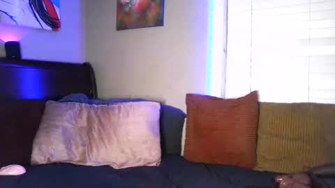 Snapshot of carmen_savage chatting on October 25, 11:21 pm Carmen Savage online show from October 25, 11:21 pm