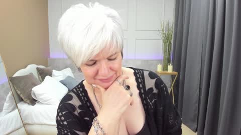 Carmen online show from December 22, 2:39 am