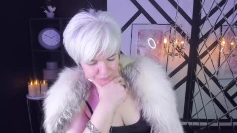 Carmen online show from December 25, 12:05 am