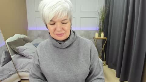 Carmen online show from December 28, 8:25 pm