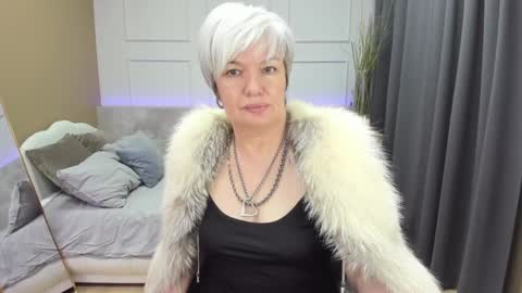 Carmen online show from December 29, 3:11 am