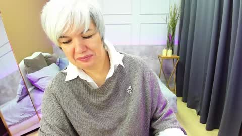 Carmen online show from January 11, 8:43 pm