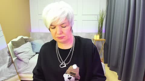 Carmen online show from January 12, 8:47 pm