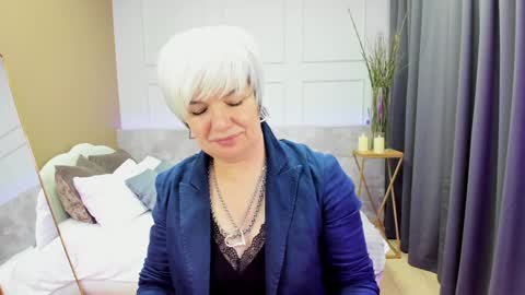 Carmen online show from January 21, 5:05 am