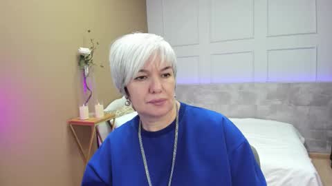 Carmen online show from October 5, 8:51 pm