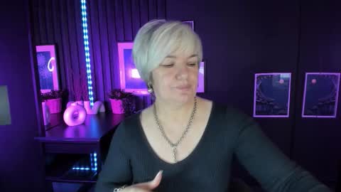 Carmen online show from November 16, 8:47 pm