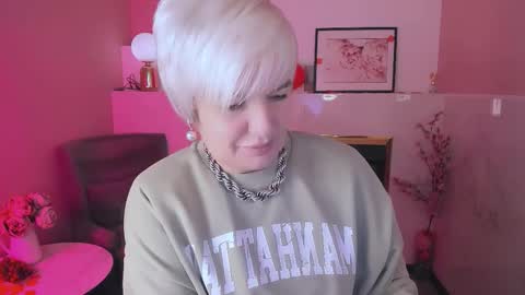 Carmen online show from February 20, 8:42 pm